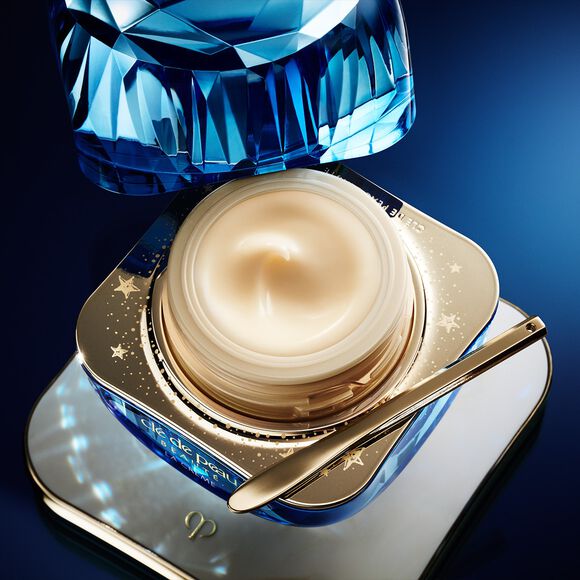 LA CRÈME