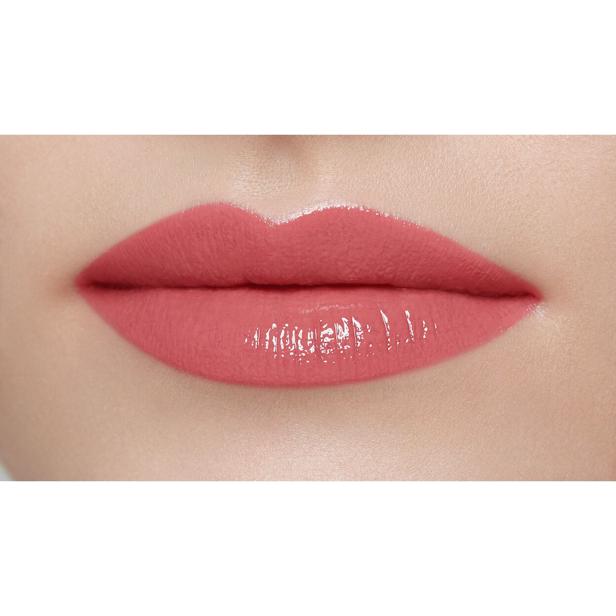 Cream Rouge Shine Liquid Rouge MAKEUP Cl de Peau Beaut