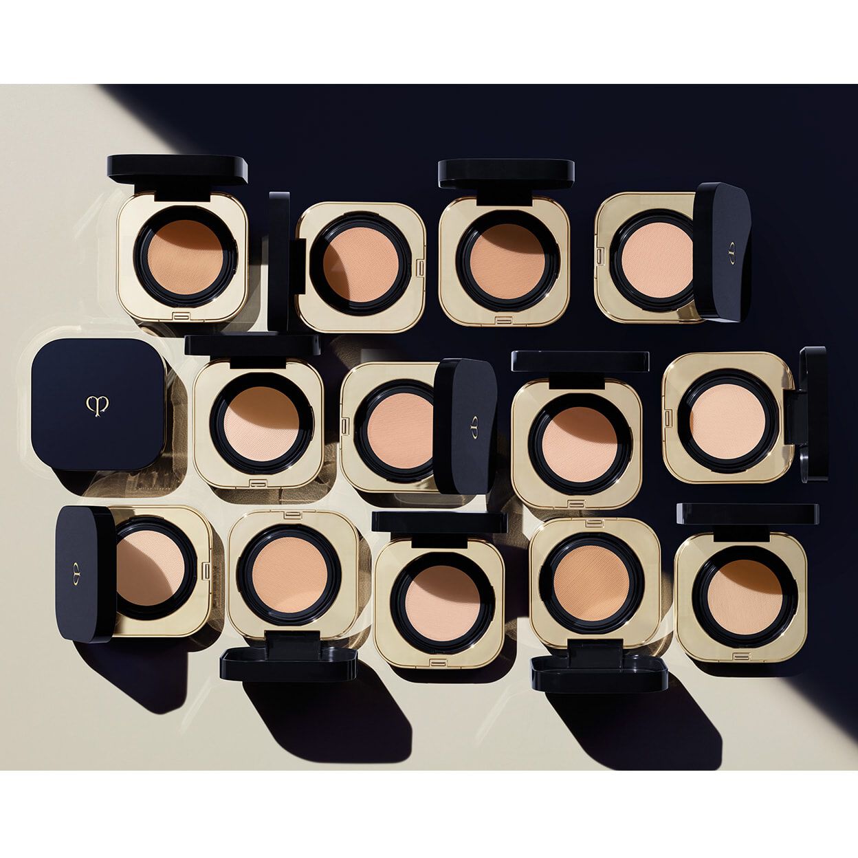 Radiant Cushion Foundation Natural - Foundation – MAKEUP | Clé de