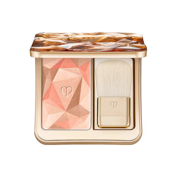 The Luminizing Face Enhancer - Highlighter (Luminizing Face Color) – MAKEUP  | Clé de Peau Beauté – Singapore