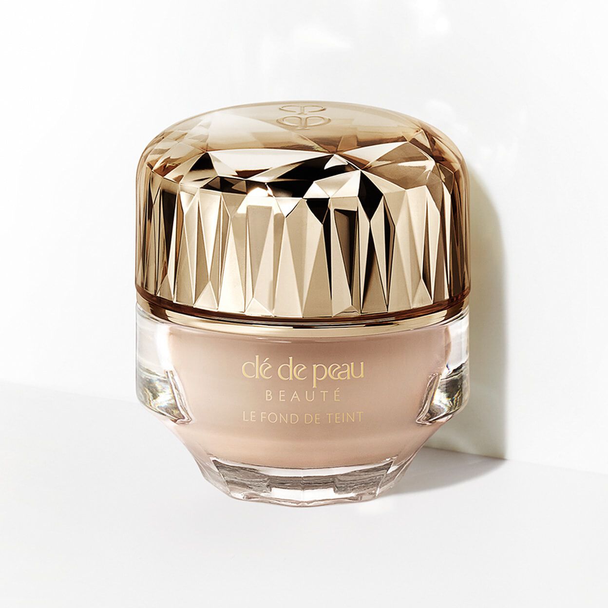 Clé de Peau Beauté The Foundation SPF 22 | Nordstrom