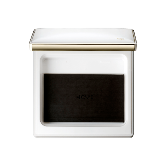 BRIGHTENING POWDER FOUNDATION (Case)