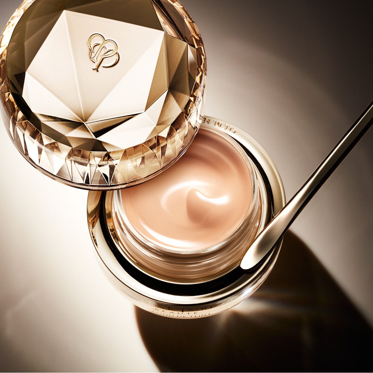 The Foundation - Foundation – MAKEUP | Clé de Peau Beauté – United Kingdom