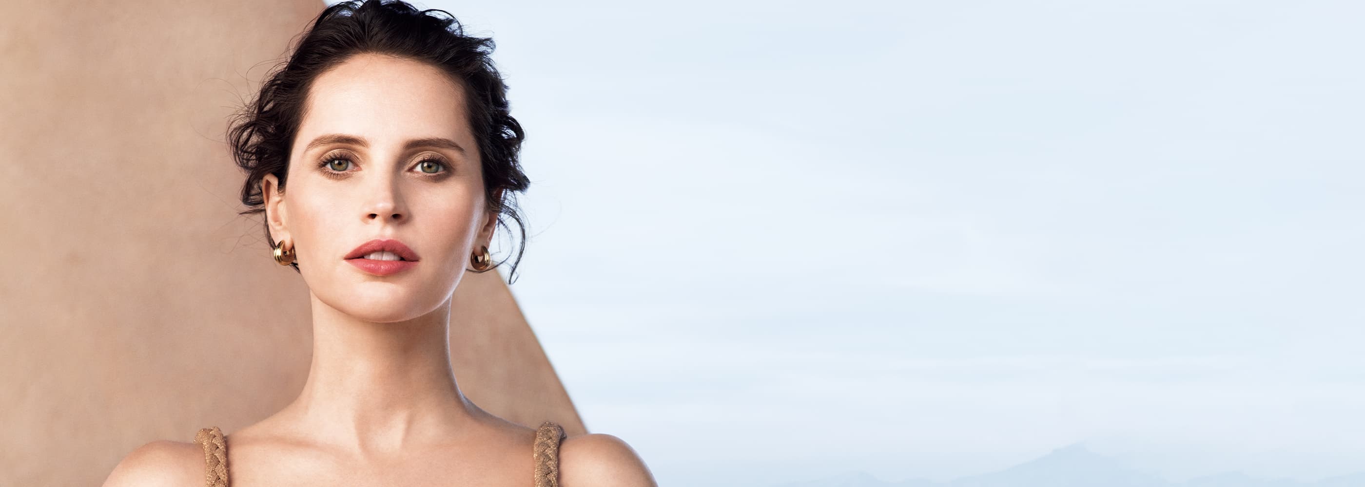 cle de peau face wash