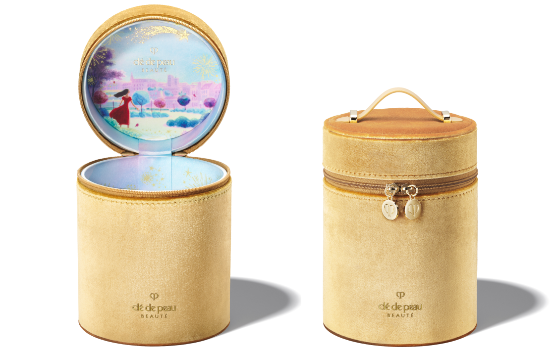 特製ポーチ 阪急うめだ本店およびHANKYU BEAUTY ONLINE限定色ゴールドの外観と内側