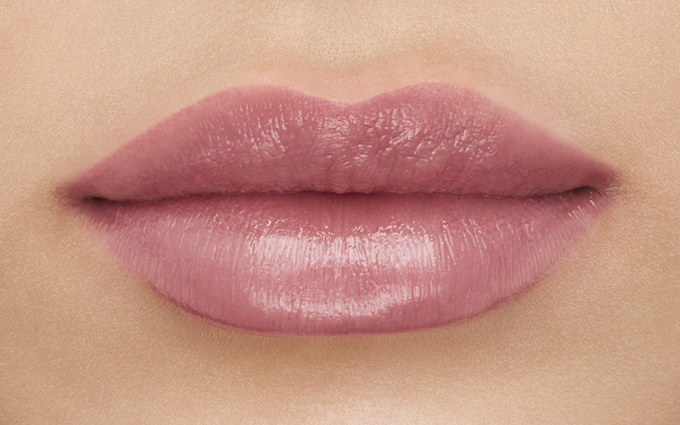 Refined Lip Luminizer Cle De Peau Beaute