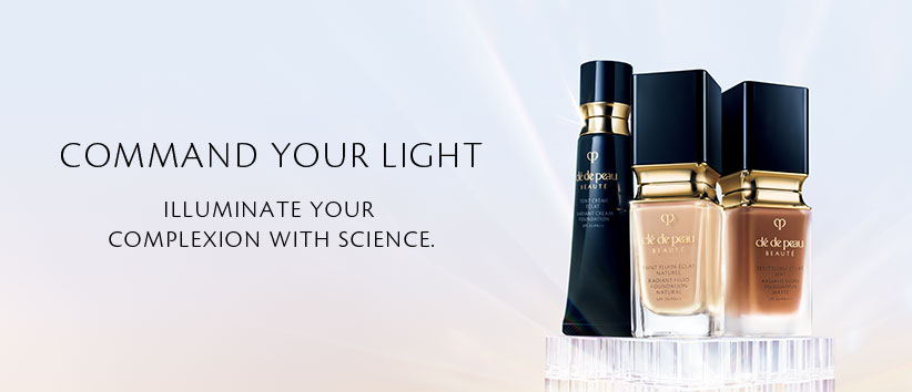 COMMAND YOUR LIGHT ILLUMINATE YOUR COMPLEXION WITH SCIENCE.